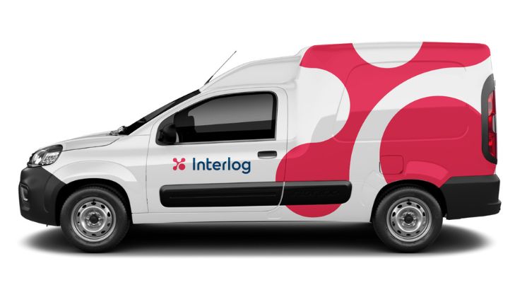 Imagem de um veiculo de transporte Interlog